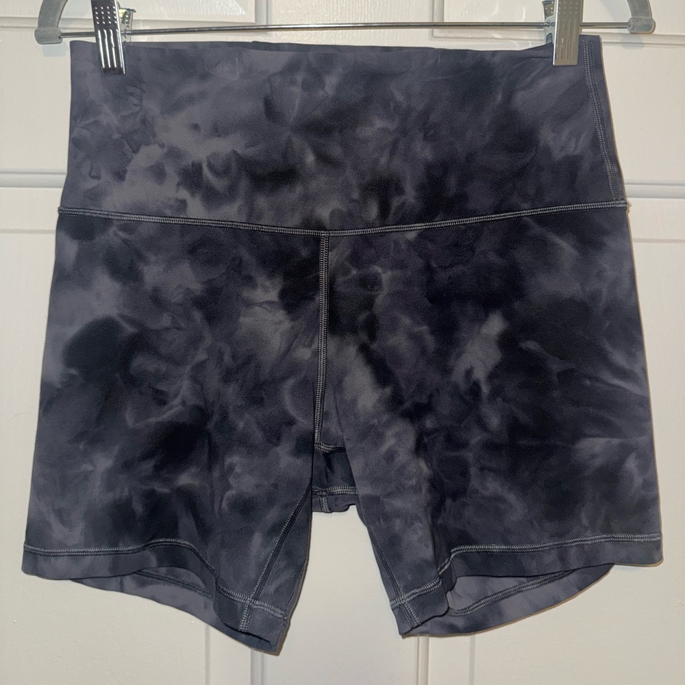 Lululemon Align High-Rise Short 6”
